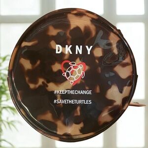 DKNY Keep the Change the World Save the Turtles Tortoise Shell Print Wristlet 6”